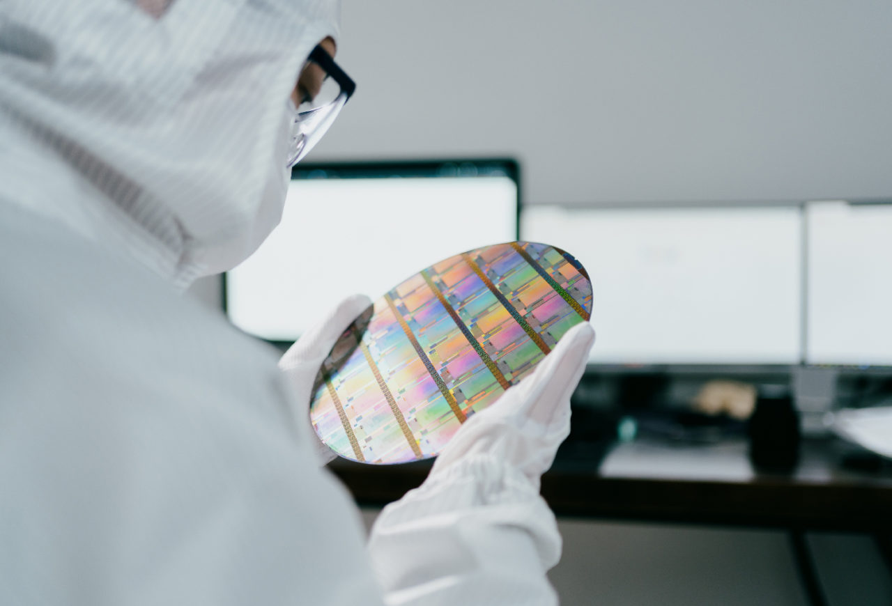 Canatu carbon nanotubes CNT transistors electrical properties 1280x870